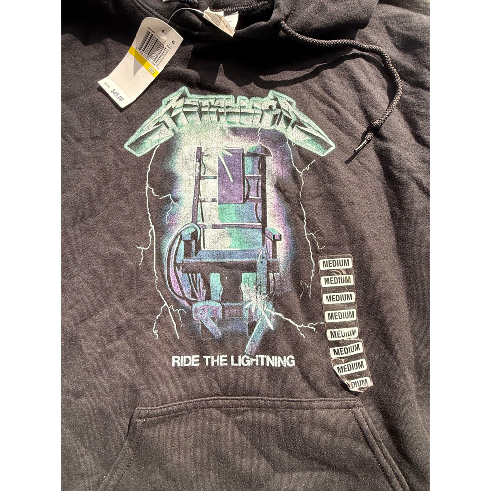 Metallica Ride The Lightning Hoodie Size Medium Black Pullover NWT Licensed Band - Picture 3 of 3